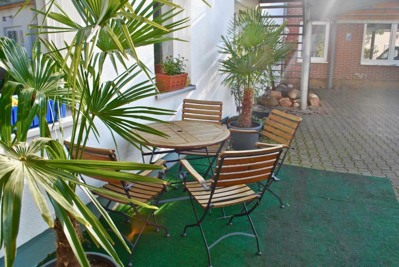 Haus Shiralee - Das Ferienhaus Warnemuende 로스토크 외부 사진